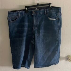 Liz Claiborne‎ Blue Jean Shorts Relaxed Fit